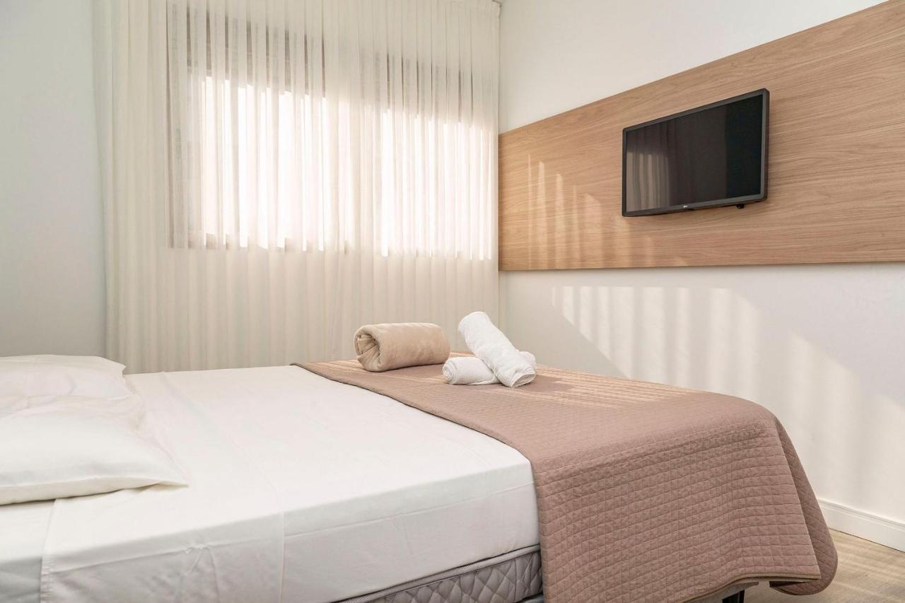 Punta Blu 102-7 - Apartamento De Alto Padrao Em Condominio Exclusivo, Quadra Poliesportiva - Piscina - Portaria 24H. Бомбіняс Екстер'єр фото